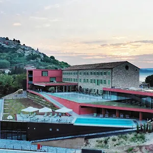 Winery & Design Roxanich Hotel